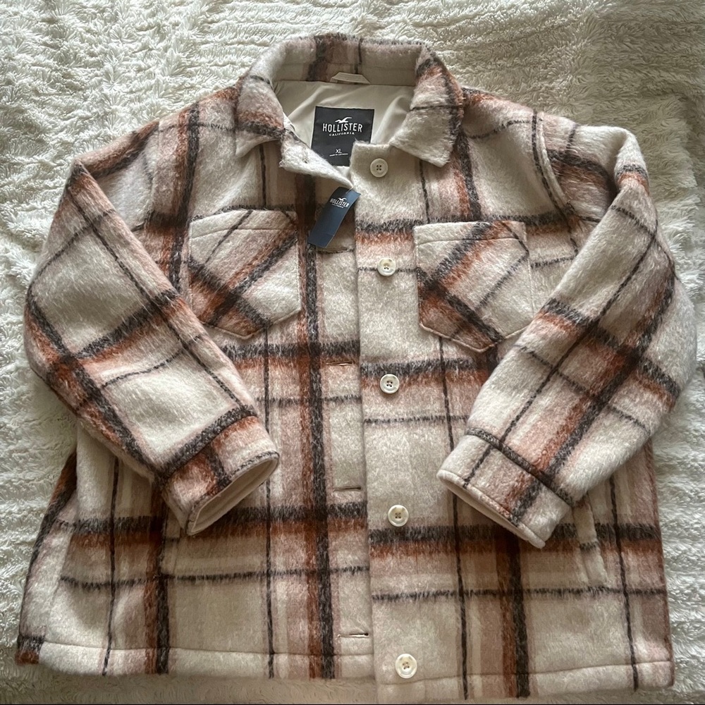 Hollister Shacket